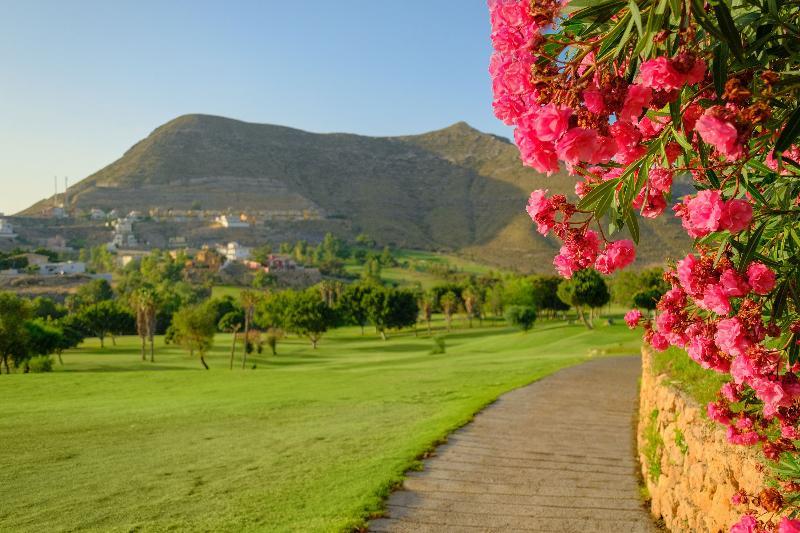 Envia Almeria Apartments Spa & Golf Aguadulce  Eksteriør billede